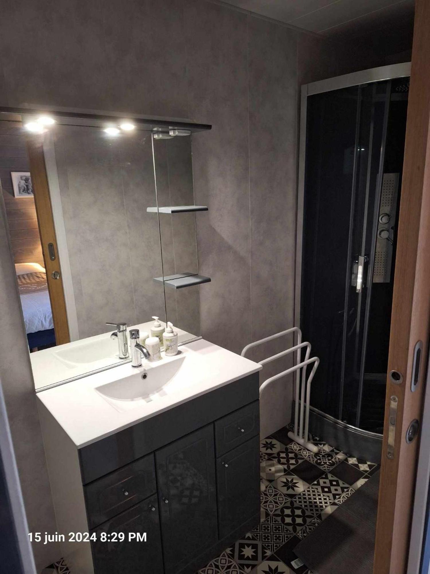 Bed and Breakfast Auxais Memory 44' Экстерьер фото